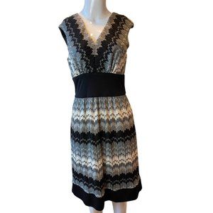 Rabbit Women Fit & Flare Dress R1D944493RR Knitted Chevron Stripes Black Gray 8